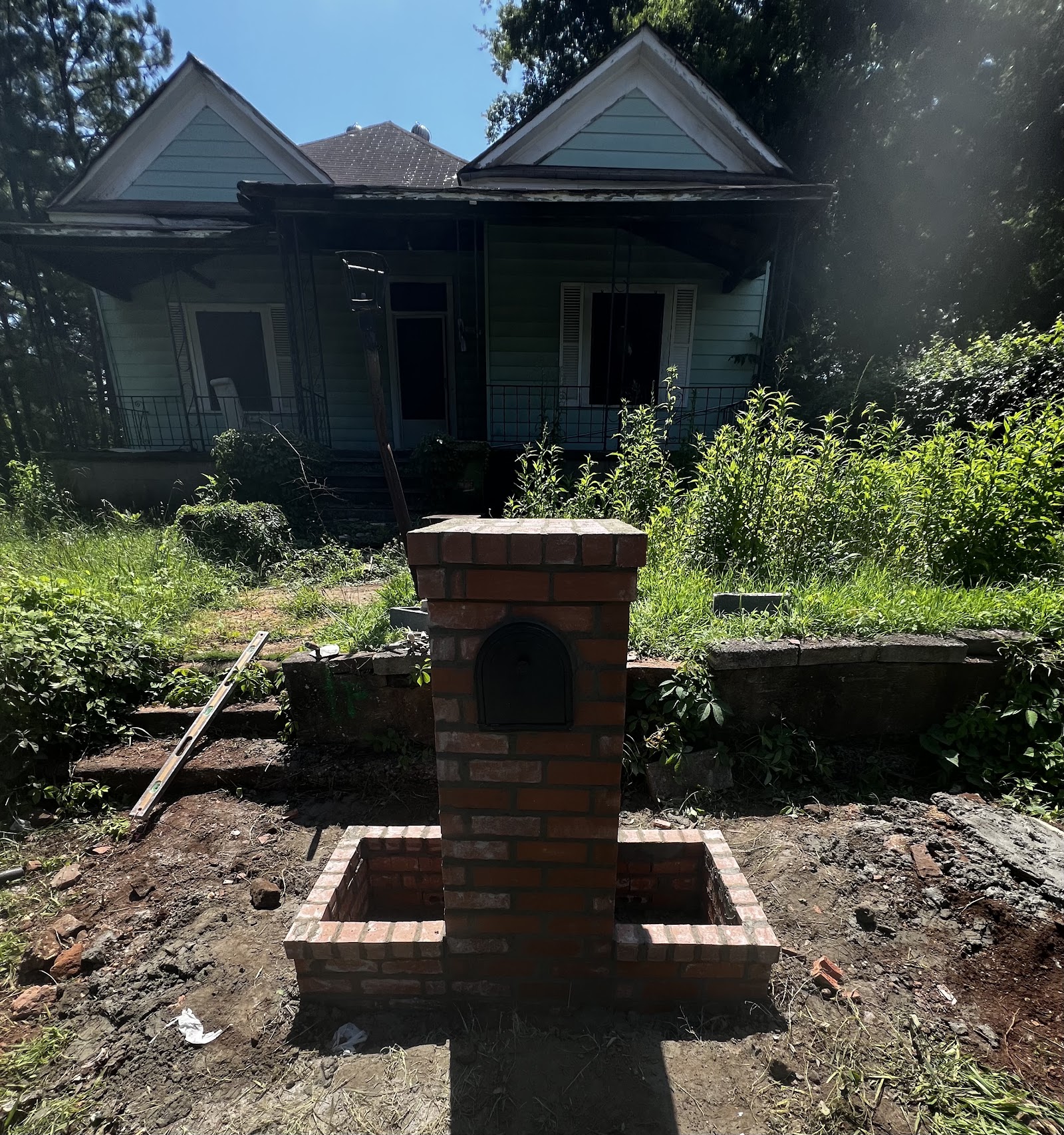 Brick mailbox and planter